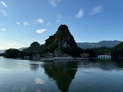 -星湖旅游景区七星岩