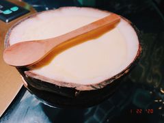 椰皇炖奶-凤园椰珍·臻品椰子鸡(保利时光里店)