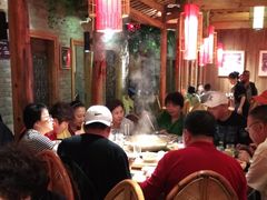 大堂-野山舂·贵州现舂酸汤火锅(鸿通城店)