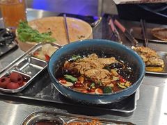 -马路牙子烧烤音乐酒馆(望京店)
