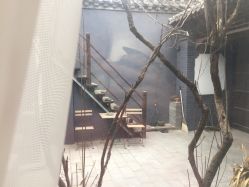 -LaMousse婚纱买手店