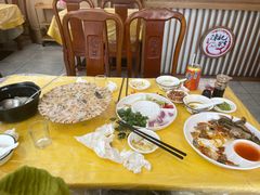 -官塘陈记鱼生·潮汕砂锅粥·牛肉火锅(潮枫路总店)