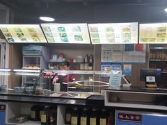 -陇上全荟兰州传统牛肉面(延吉路店)