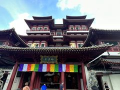 -新加坡佛牙寺龙华院