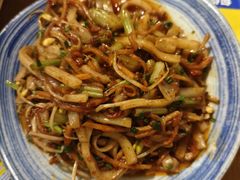 -包整·丝娃娃(一览甲秀楼风景店)