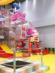 -乐多星球潮玩中心(沈阳嘉里城店)