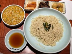 -裕兴记•蟹黄面馆(人民广场店)