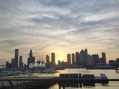 -情人坝酒吧街