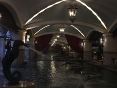 -月亮河温泉度假酒店