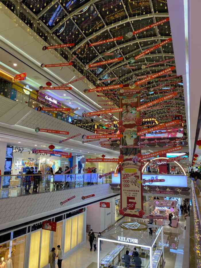 万达广场(哈西店)-"实名吐槽下哈西万达门口发传单的,每次来每.