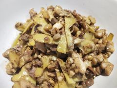老姜炒仔鸡-恋拐子油爆虾·家常菜