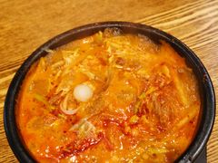-吴草鸡爪오초닭발韩食堂(融恒盈嘉中心店)