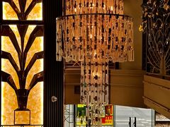 -Mogul Eatery·大亨餐酒馆