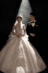 -金夫人婚纱摄影