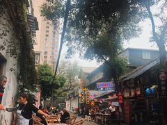 -十一街苍蝇馆子转经消江湖菜(九眼桥十一街店)