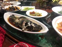 广式蒸石斑鱼-石湖大酒店(桐泾店)