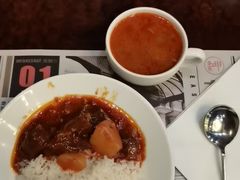 红烩牛肉饭送罗宋汤-东海咖啡馆