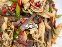 -四川小胡子海鲜(丁村万人海鲜广场店)