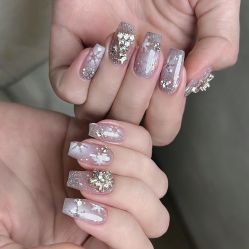 -情同手足美甲美睫