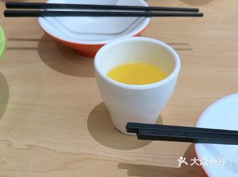 可以说是湘先生米小姐的标志了，甄选龙凤山五常大米