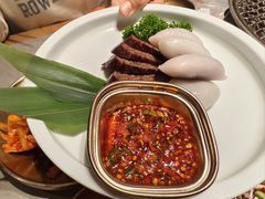 -草家酱蟹炭火烤肉店(珲春南路一店)