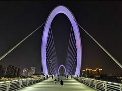 -南京眼步行桥