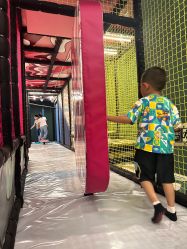 -MELAND CLUB亲子乐园·派对·餐厅(北京芳圆里ID MALL店)