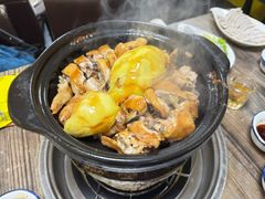 -东川炭炉鸡煲·榴莲瓦煲鸡(广州首店)