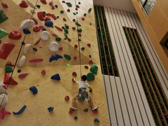 -ROCKPLUS攀岩馆(环宇城店)