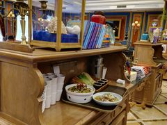 -品海楼·大连海胆锅贴馆(东港店)