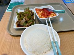 -老乡鸡(西岸凤巢店)