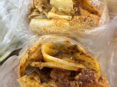 -老鼓楼麻辣烫夹馍