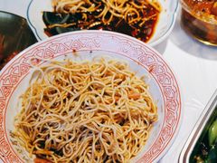 -石牌岭小亮蒸虾•湖北老字号(左岭店)