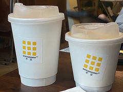 椰子糖拿铁-不正咖啡(万达尊店)