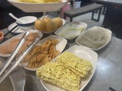 -光头药膳鸡(莱茵小镇店)