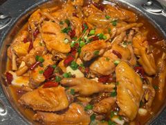 -胖哥俩肉蟹煲(湖滨银泰in77店)