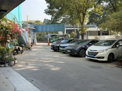 -壹伍陆连锁汽车维修美容(宝安中心区店)