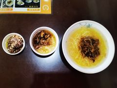 -正一涵老味道名小吃(广汉总店)