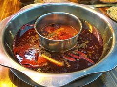 番茄锅鸳鸯-老街坊市井火锅(营门口店)