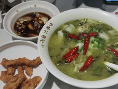 -渝是乎酸菜鱼·川渝小炒(新世界百货望京店)