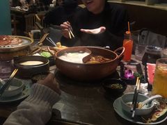 -三人行骨头王火锅(长寿店)