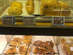 -韩国利尔面包(桂林路店)