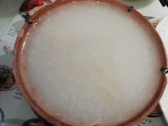 -新大咀港式茶餐厅(宝山万达店)