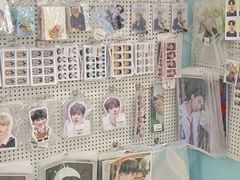 -Love Star追星馆(上海大悦城店)