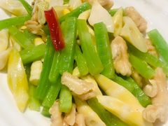 -鹊华居·地道鲁菜·海鲜·融合味(大明湖店)