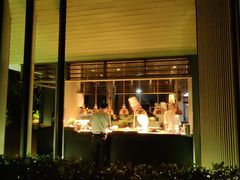 -三亚艾迪逊酒店·海滩烧烤 BARBACOA·现场乐队·浪漫晚餐·烧烤海鲜