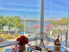 -圣彼得堡观江俄餐厅(中央大街黑金冠店)