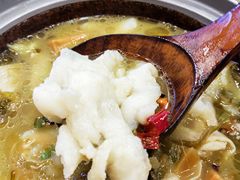 -周鱼小馆石锅酸菜鱼(活力汇店)