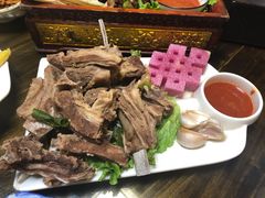 白煮羊肉-吉祥圣雪藏餐