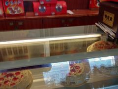 面包甜点陈列柜-王興記(中山路店)